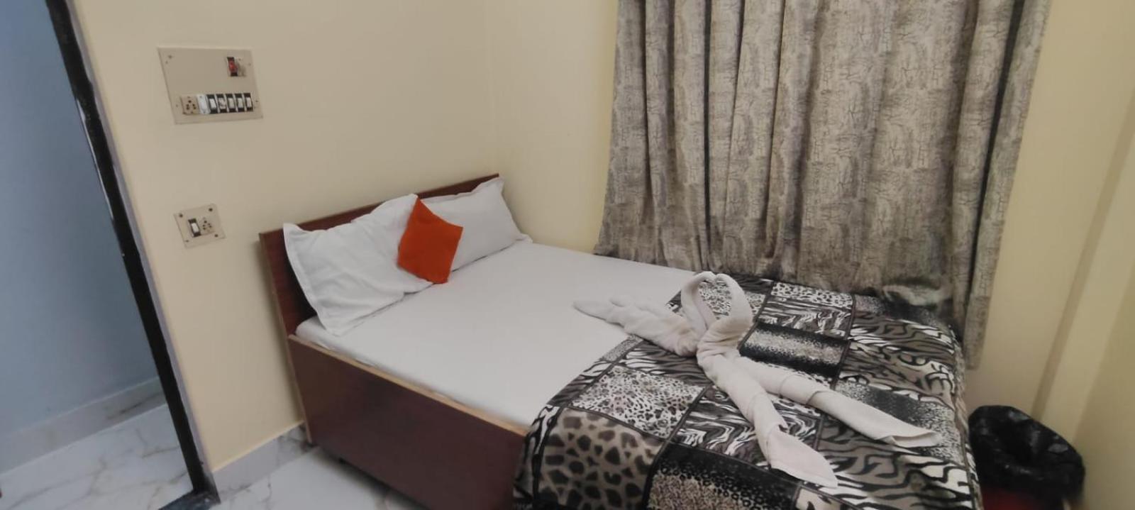 Jpm Guest House Varanasi Exterior foto